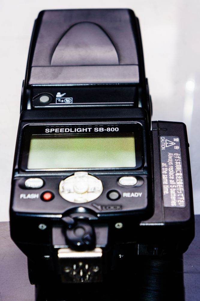 Nikon D600 - 24-70 - 60 Micro - SB800 - 18