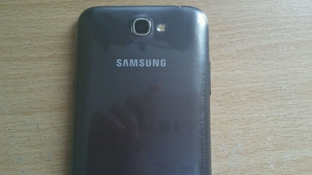 Samsung galaxy note 2 giá tốt - 2