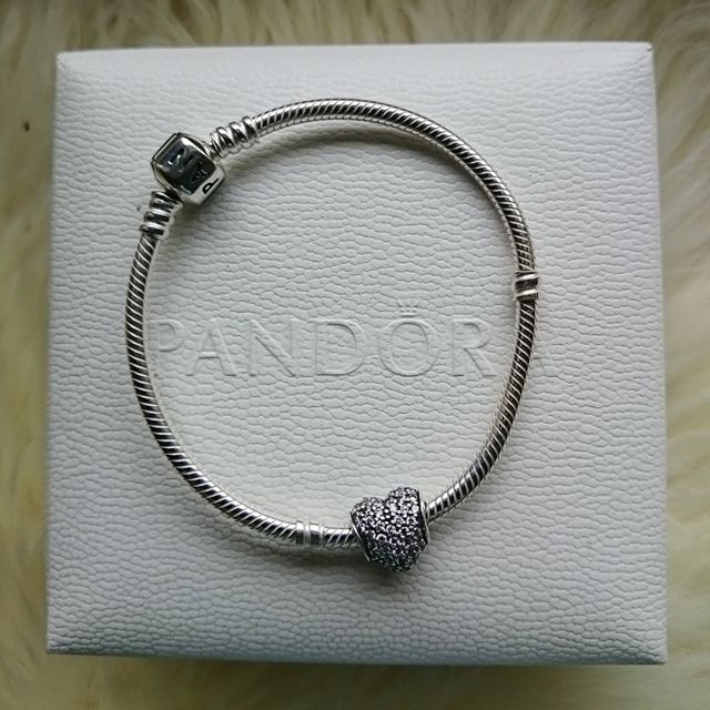photo pandora2_zps67bee78b.jpg