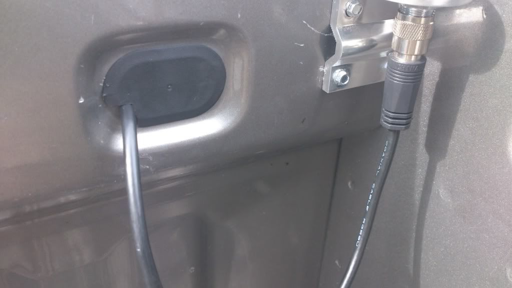 cb-antenna-mounting-locations-post-your-pics-page-2-chevy-and-gmc