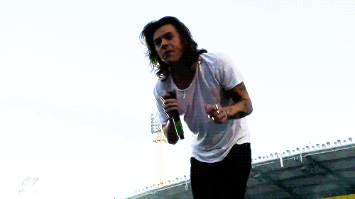 photo harrygif14_zpsni5u8rzv.gif